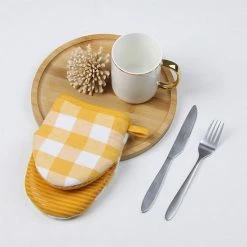 Food Network™ Turmeric Buffalo Check Mini Oven Mitt -Food Network Store unnamed file 1475